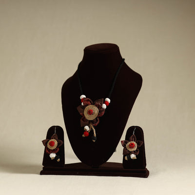 Buy Handmade Jute Fabart Necklace Set