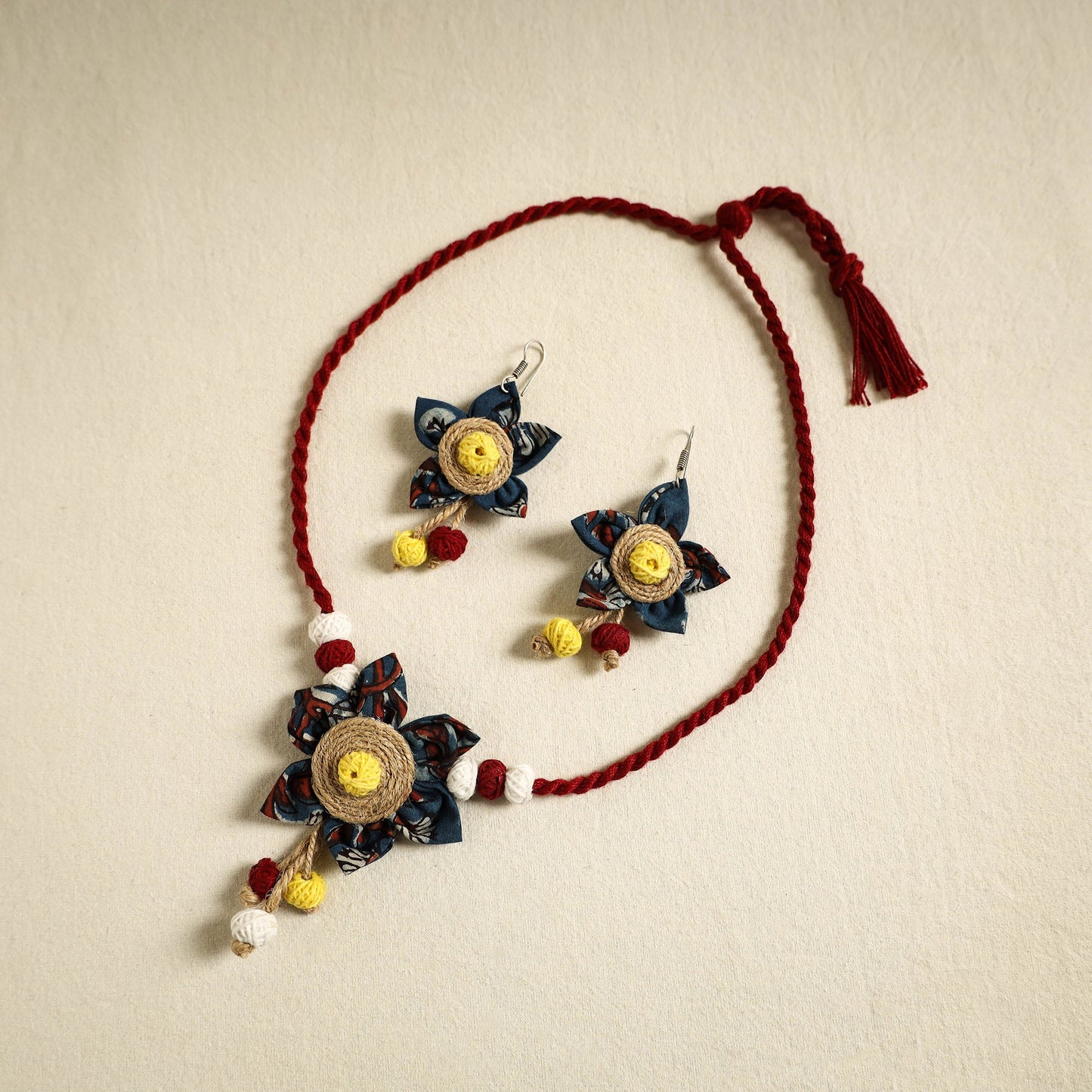  Handmade Jute Fabart Necklace Set