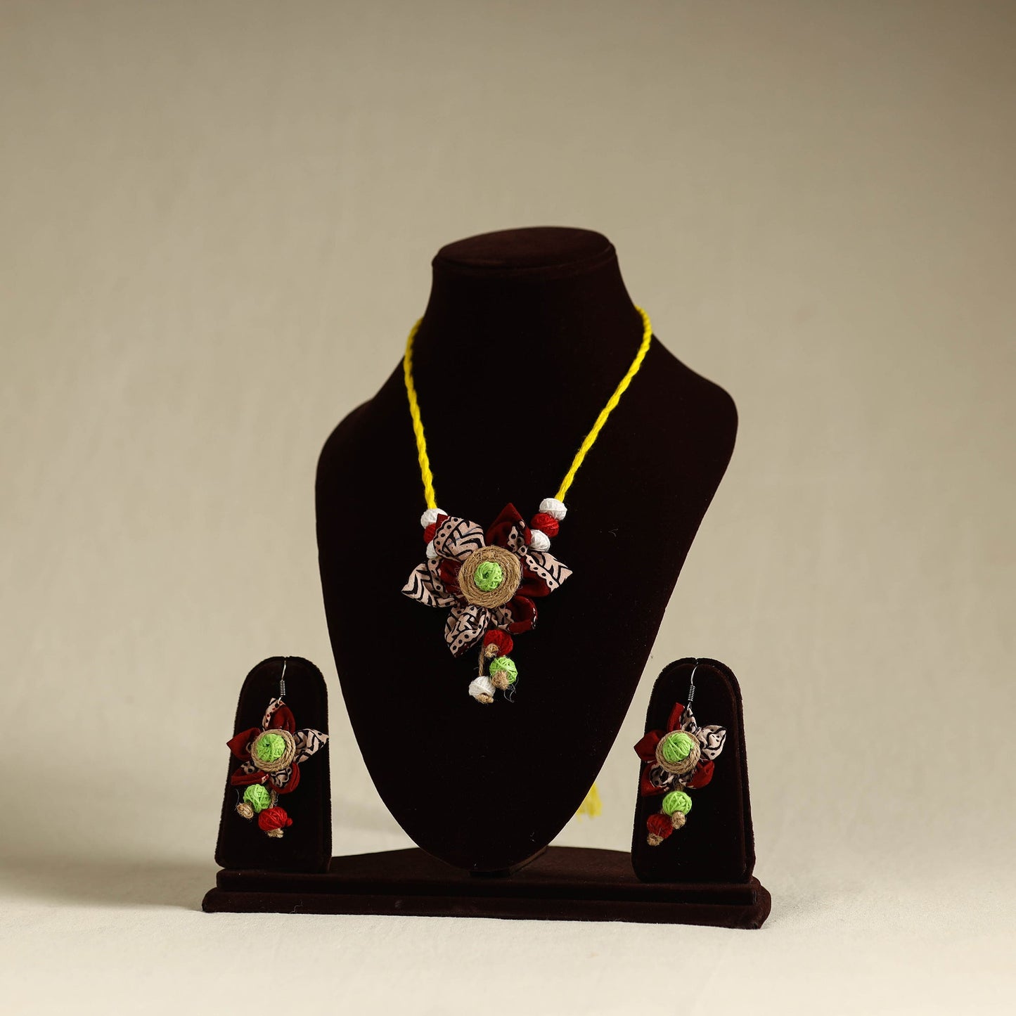 Buy Handmade Jute Fabart Necklace Set