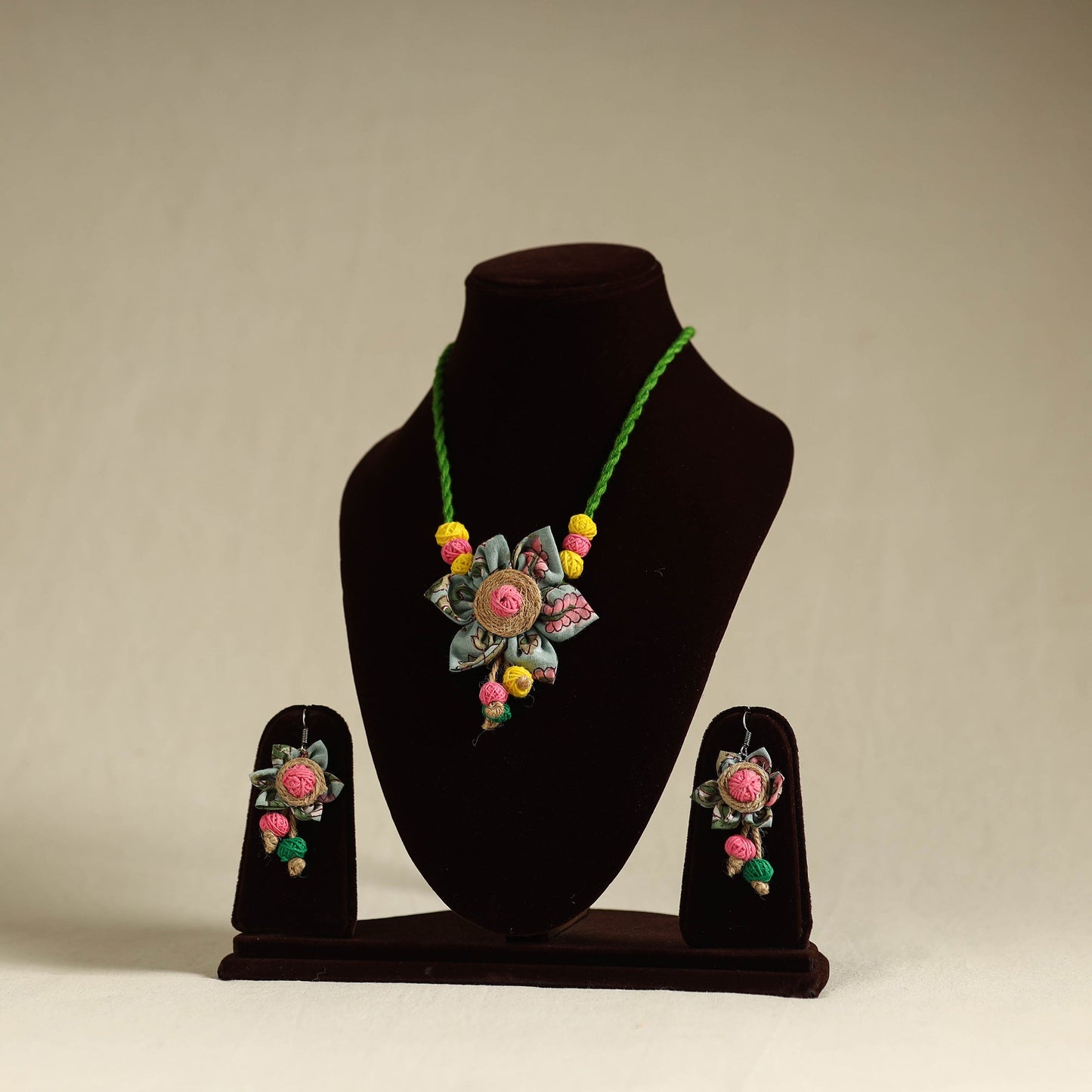 Buy Handmade Jute Fabart Necklace Set