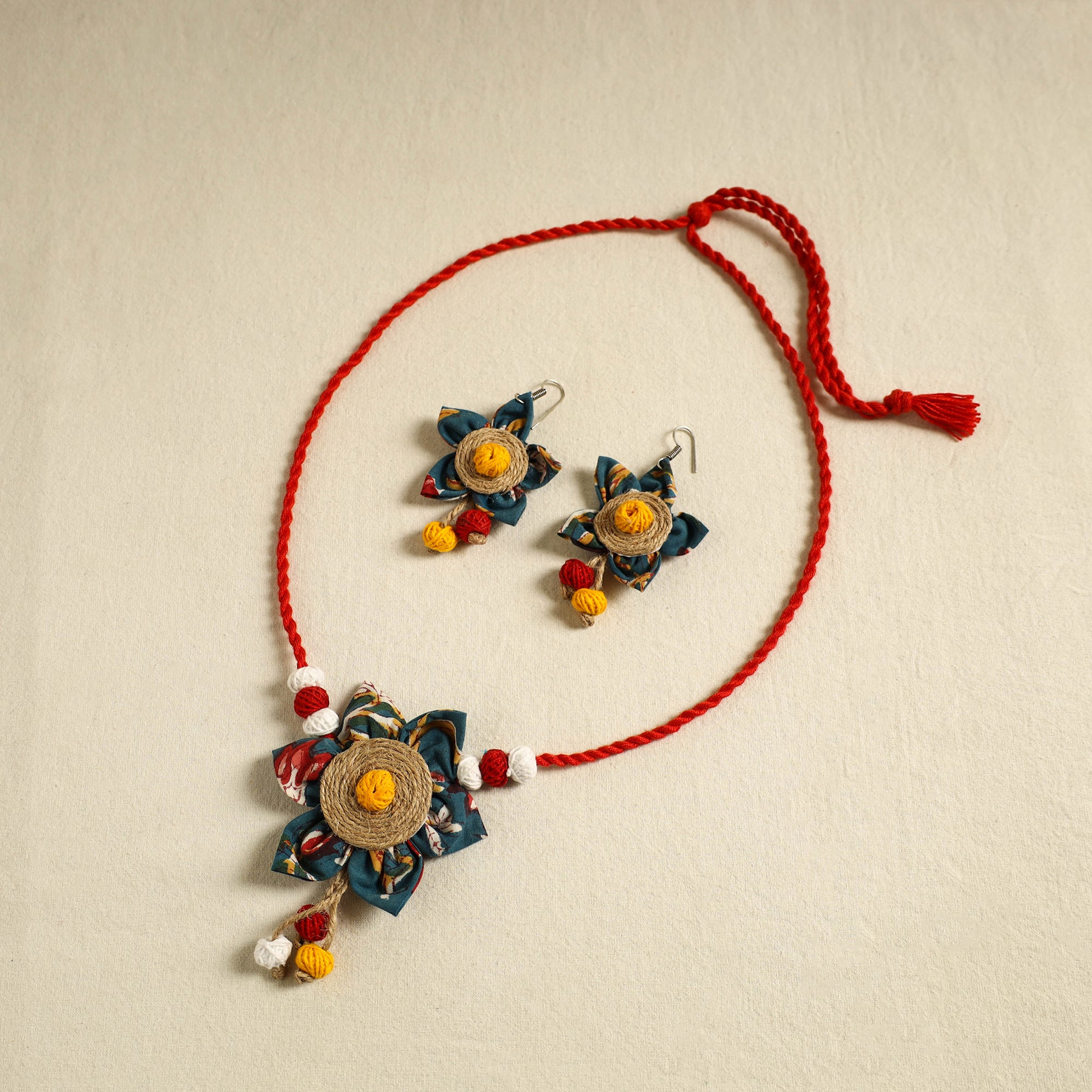Buy Handmade Jute Fabart Necklace Set