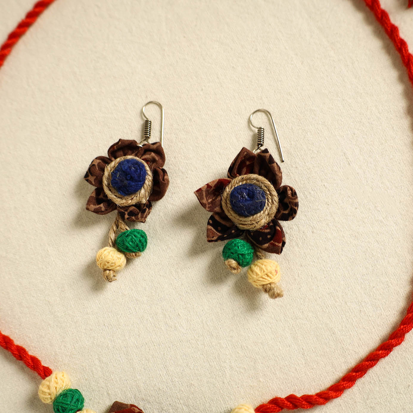 Buy Handmade Jute Fabart Necklace Set
