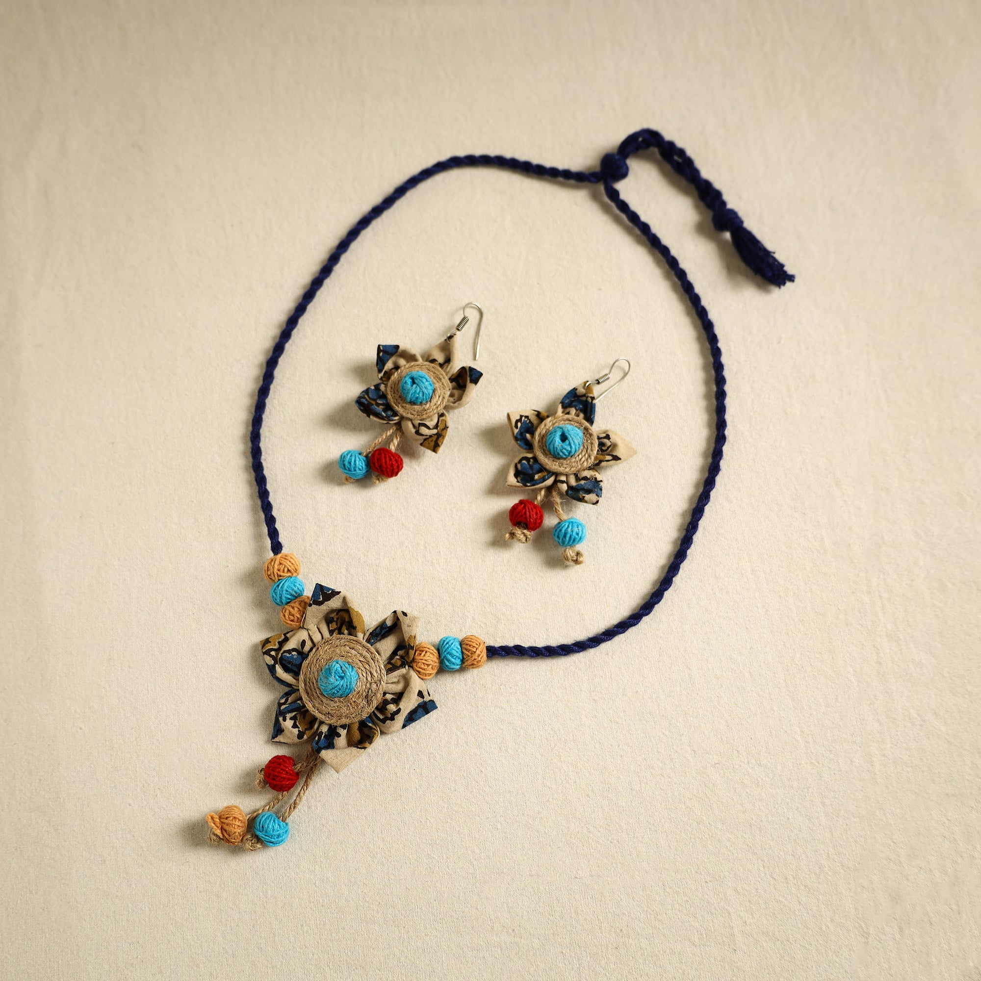 Buy Handmade Jute Fabart Necklace Set