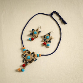 Buy Handmade Jute Fabart Necklace Set
