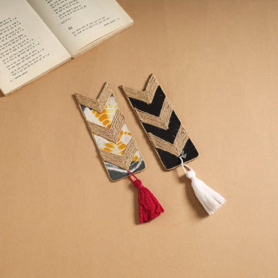 Handmade jute fabric bookmark with tassel (set of 2) 01