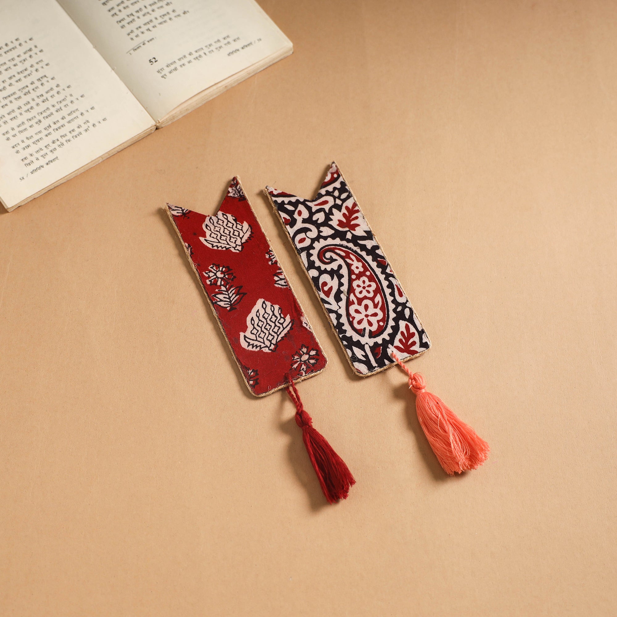 Handmade jute fabric bookmark with tassel (set of 2) 02