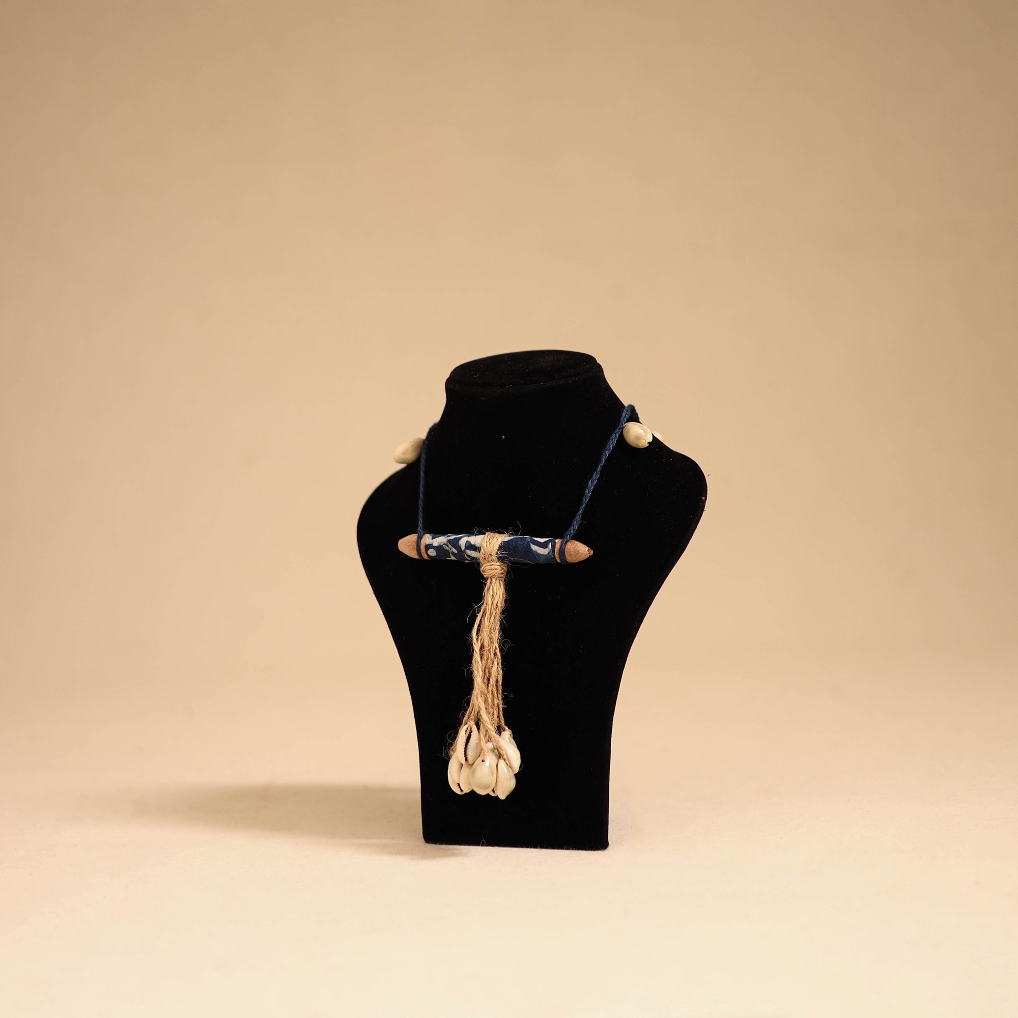 Multicolor - handmade jute & shell work necklace 74