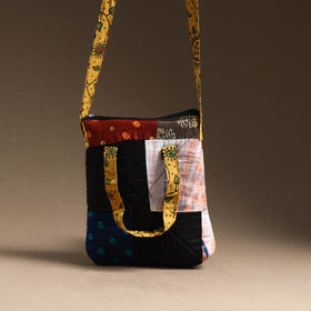  Handmade Quilted Cotton Patchwork Sling Bag 26 