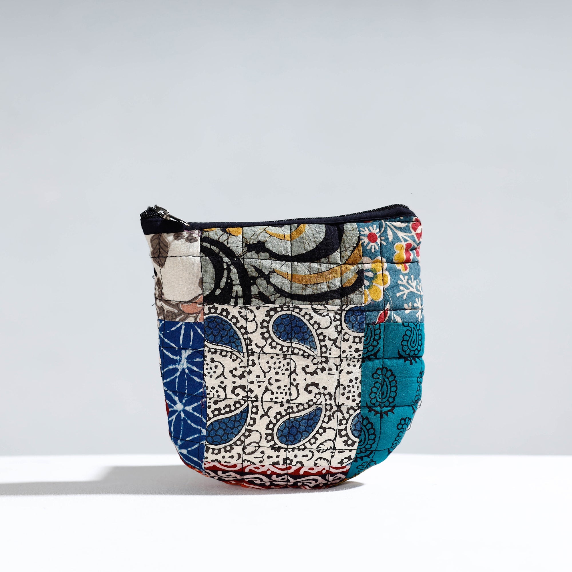  Handmade Quilted Patchwork Utility Pouch 33 