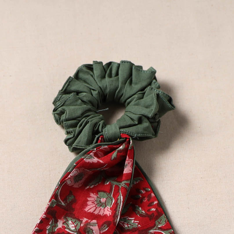 Handmade rubber band/scarf scrunchie 03 - handcrafted