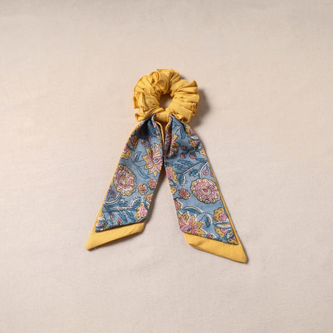 Handmade rubber band/scarf scrunchie 05 - handcrafted