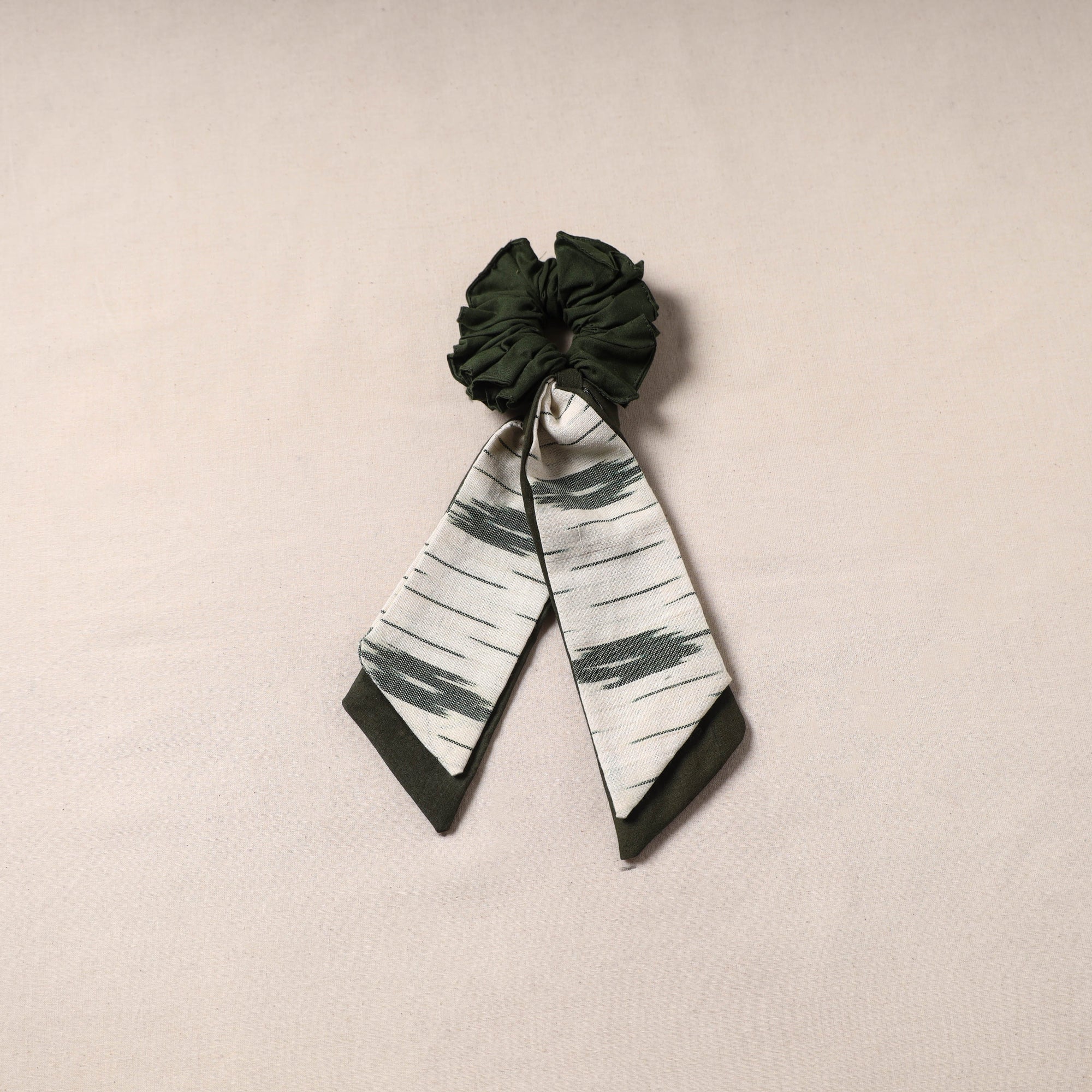 Handmade rubber band/scarf scrunchie 08 - handcrafted