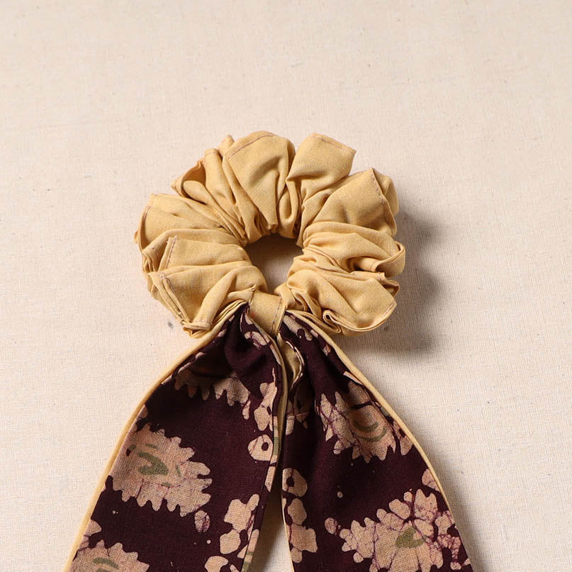 Handmade rubber band/scarf scrunchie 19 - handcrafted