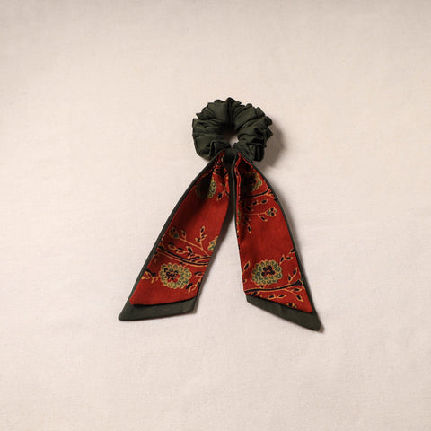 Handmade rubber band/scarf scrunchie 29 - handcrafted