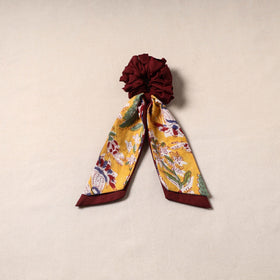 Handmade rubber band/scarf scrunchie 48 - handcrafted