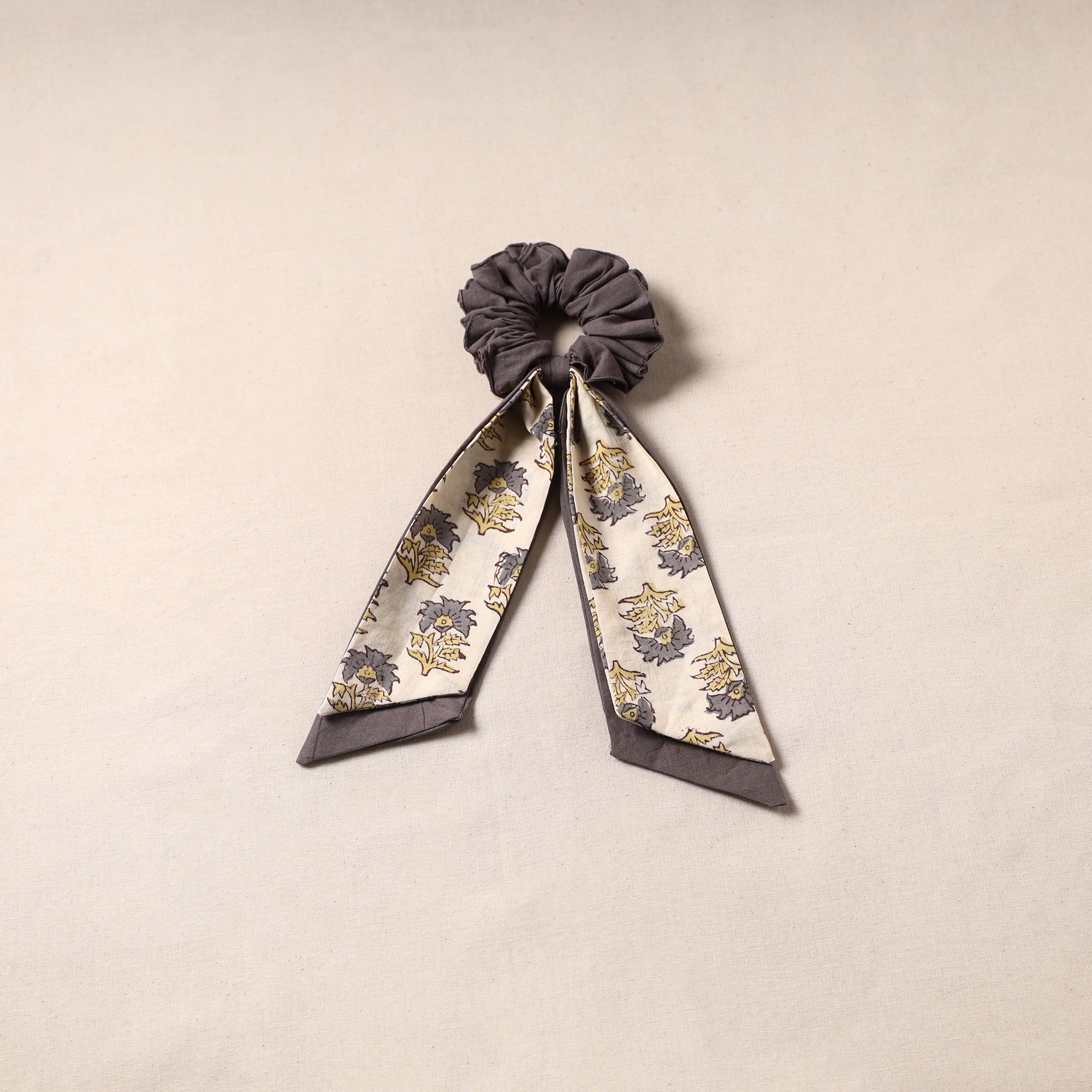 Handmade rubber band/scarf scrunchie 49 - handcrafted
