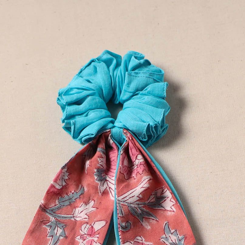 Handmade rubber band/scarf scrunchie 52 - handcrafted