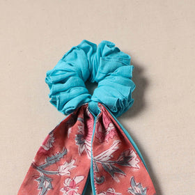 Handmade rubber band/scarf scrunchie 52 - handcrafted