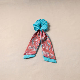 Handmade rubber band/scarf scrunchie 52 - handcrafted