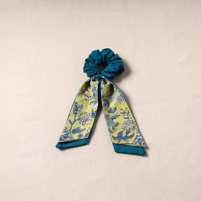 Handmade rubber band/scarf scrunchie 55 - handcrafted