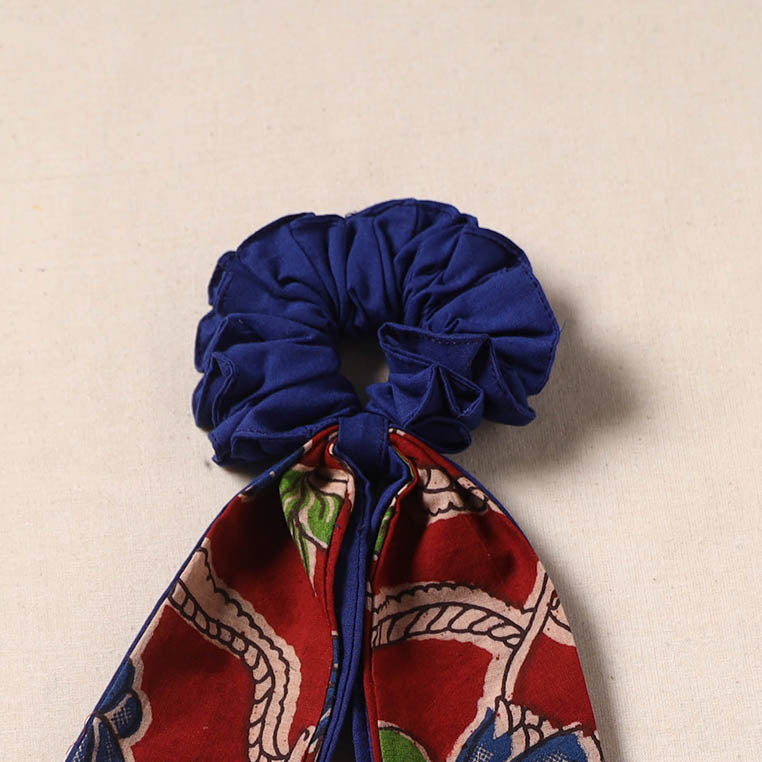 Handmade rubber band/scarf scrunchie 80 - handcrafted