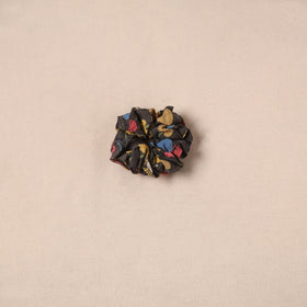 Handmade rubber band/scrunchie 108 - handcrafted