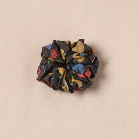 Handmade rubber band/scrunchie 108 - handcrafted