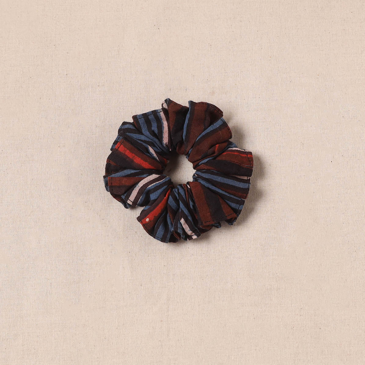 Handmade rubber band/scrunchie 39 - handcrafted