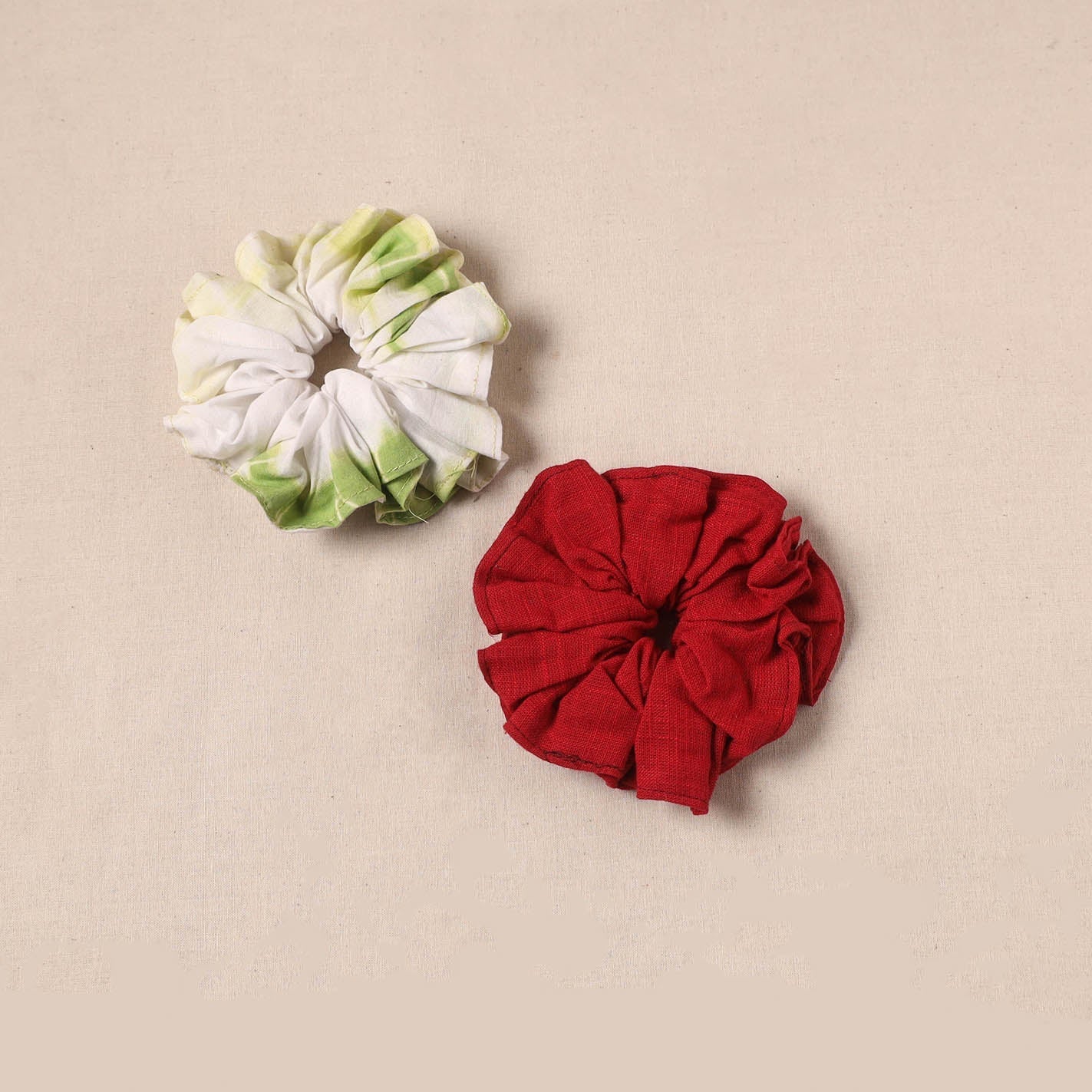Handmade rubber band/scrunchies (set of 2) 08 - handcrafted