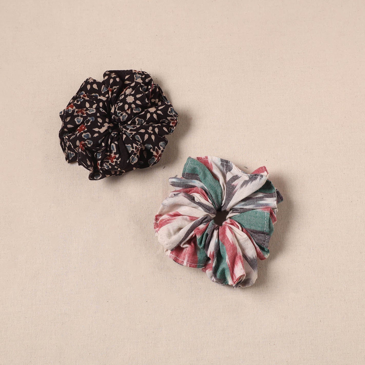 Handmade rubber band/scrunchies (set of 2) 11 - handcrafted