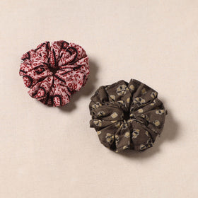 Handmade rubber band/scrunchies (set of 2) 118 - handcrafted