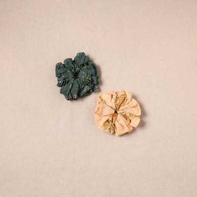 Handmade rubber band/scrunchies (set of 2) 12 - handcrafted