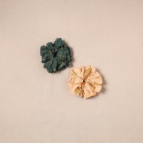 Handmade rubber band/scrunchies (set of 2) 12 - handcrafted