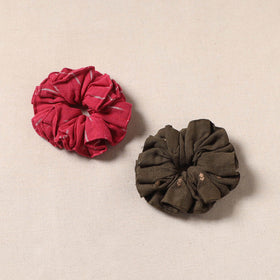 Handmade rubber band/scrunchies (set of 2) 120 - handcrafted