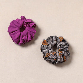 Handmade rubber band/scrunchies (set of 2) 125 - handcrafted