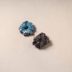 Handmade rubber band/scrunchies (set of 2) 126 - handcrafted