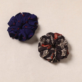 Handmade rubber band/scrunchies (set of 2) 134 - handcrafted