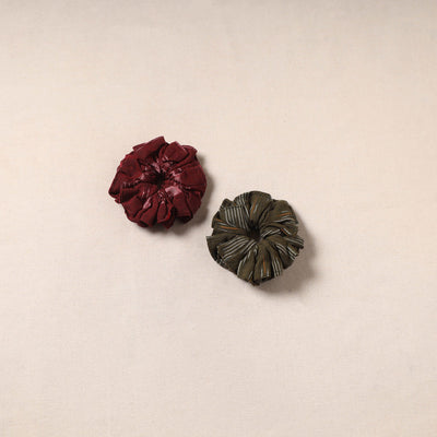 Handmade rubber band/scrunchies (set of 2) 138 - handcrafted