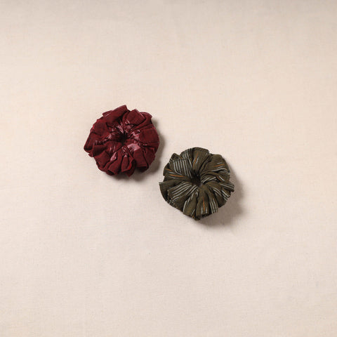 Handmade rubber band/scrunchies (set of 2) 138 - handcrafted