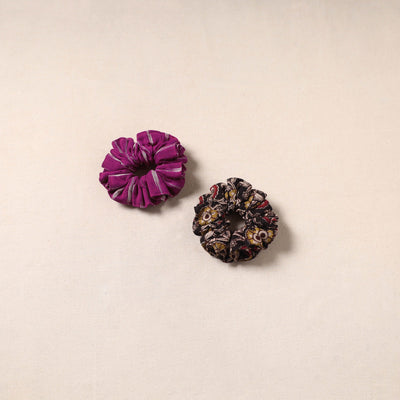 Handmade rubber band/scrunchies (set of 2) 155 - handcrafted