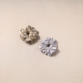 Handmade rubber band/scrunchies (set of 2) 158 - handcrafted