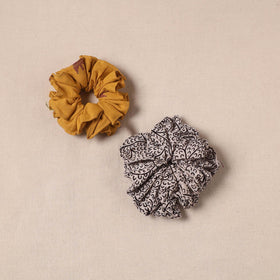 Handmade rubber band/scrunchies (set of 2) 20 - handcrafted