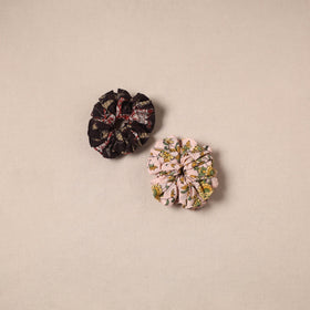 Handmade rubber band/scrunchies (set of 2) 21 - handcrafted