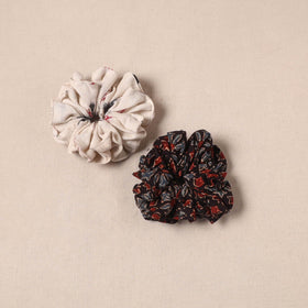 Handmade rubber band/scrunchies (set of 2) 34 - handcrafted
