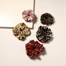 Multicolor - handmade rubber band/scrunchies (set of 5) 01