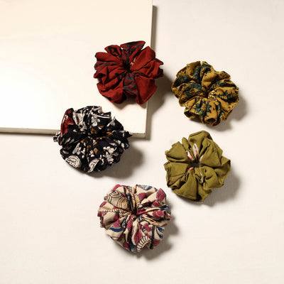 Multicolor - handmade rubber band/scrunchies (set of 5) 05