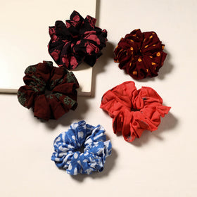 Multicolor - handmade rubber band/scrunchies (set of 5) 06