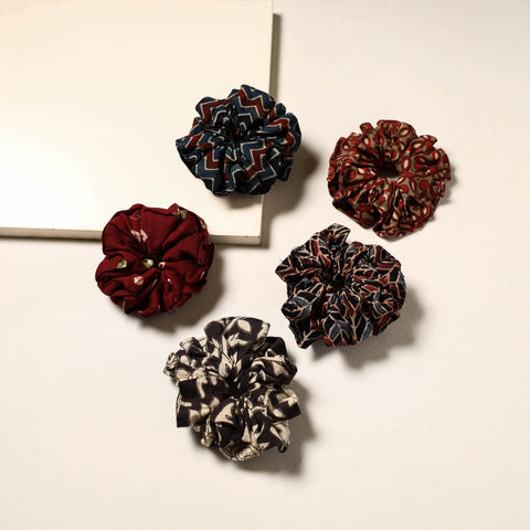 Multicolor - handmade rubber band/scrunchies (set of 5) 09