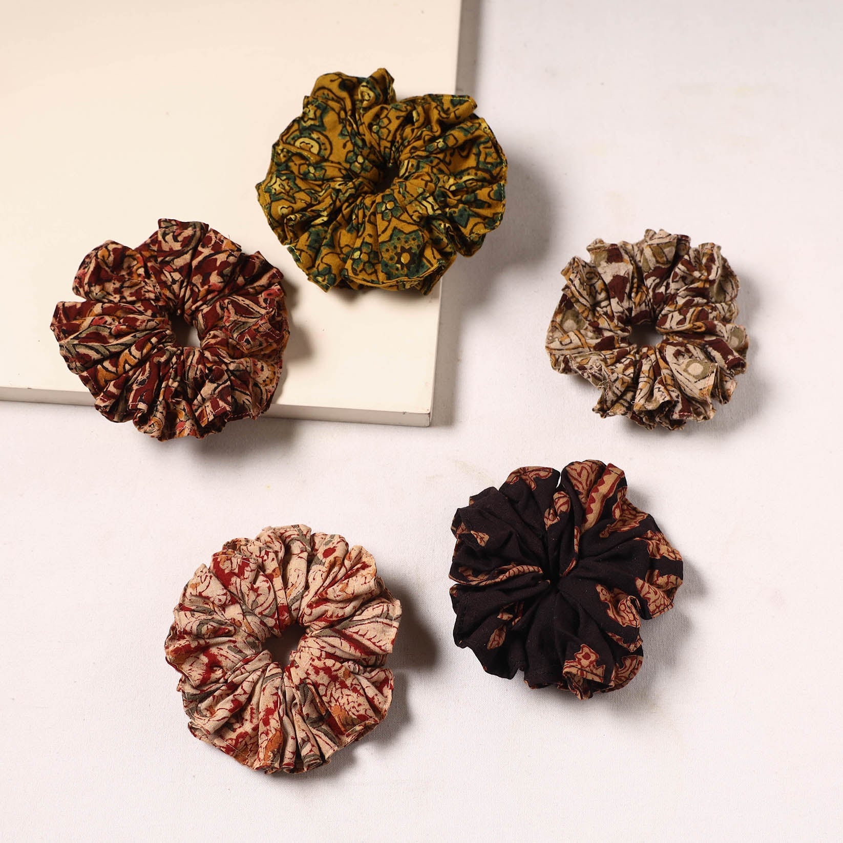 Handmade rubber band/scrunchies (set of 5) 10 - handcrafted