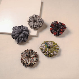 Handmade rubber band/scrunchies (set of 5) 105 - handcrafted